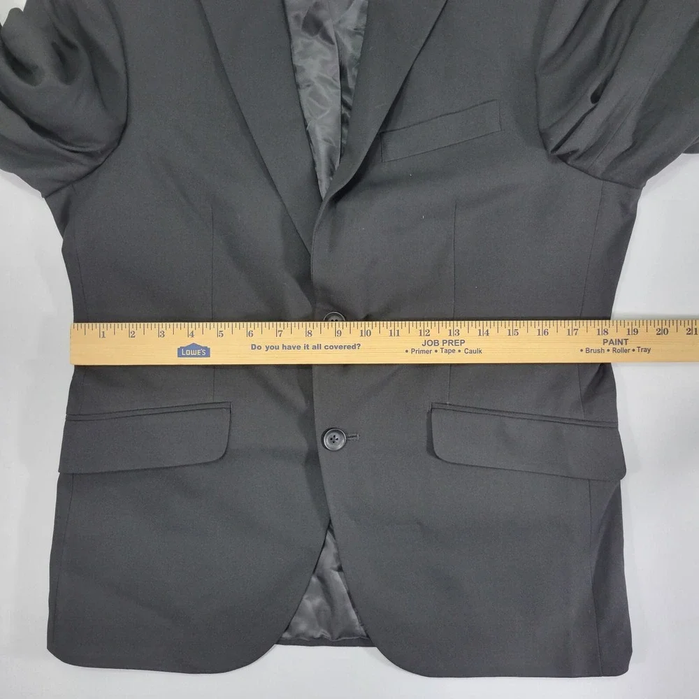 Kenneth Cole Reaction Men's‎ Sport Coat Blazer Two Button Black Techni-Cole 38S